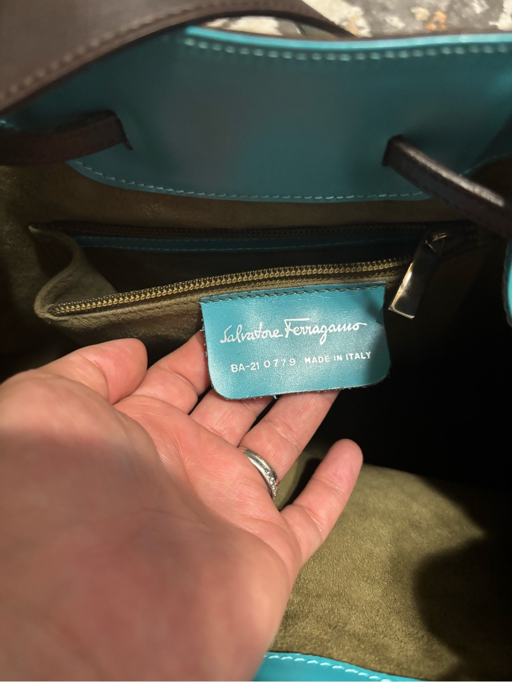 Salvatore Ferragamo Olive and Teal Leather Bucket Shoulder Bag - Picture 2 of 6
